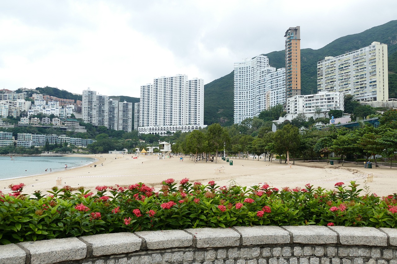 香港特区政府强烈反对美国对中国包括香港特区投资限制